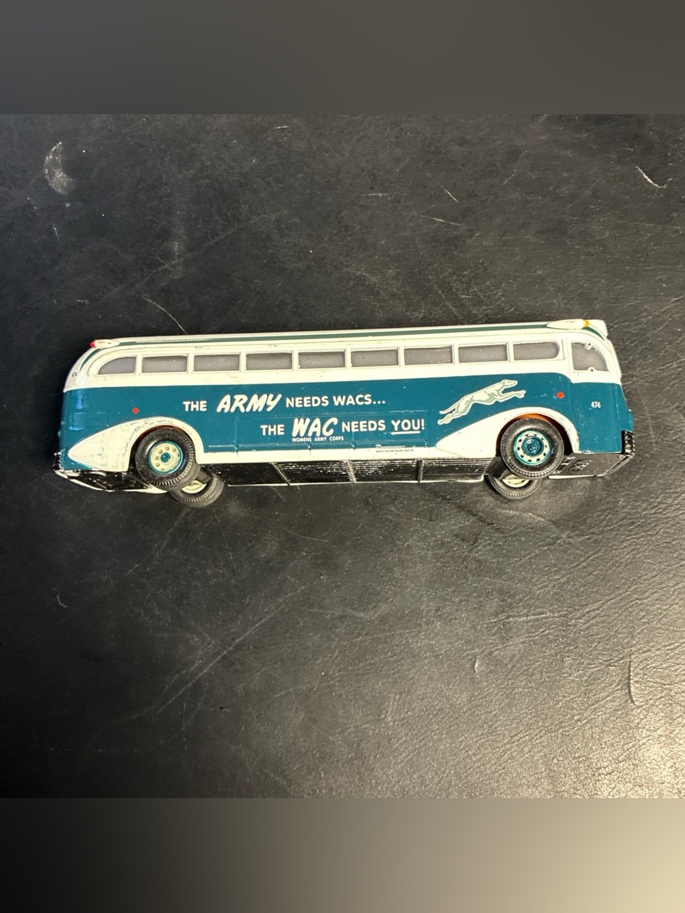 Corgi Classics, Yellow Coach Bus 7 43, WAC, WWII, Army  1:50